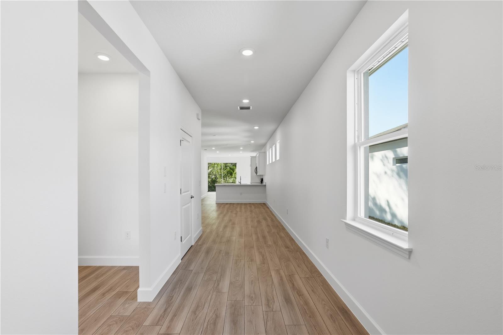 Search 4 1209 W 15TH STREET