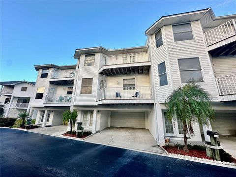 135 SHOALS CIRCLE NORTH REDINGTON BEACH FL 33708