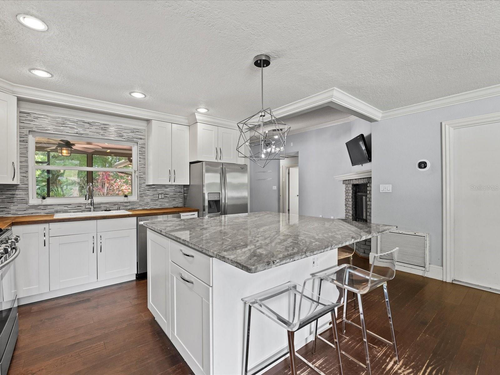 BAY LAKES AT GRANADA SEC 02 - Residential Lease