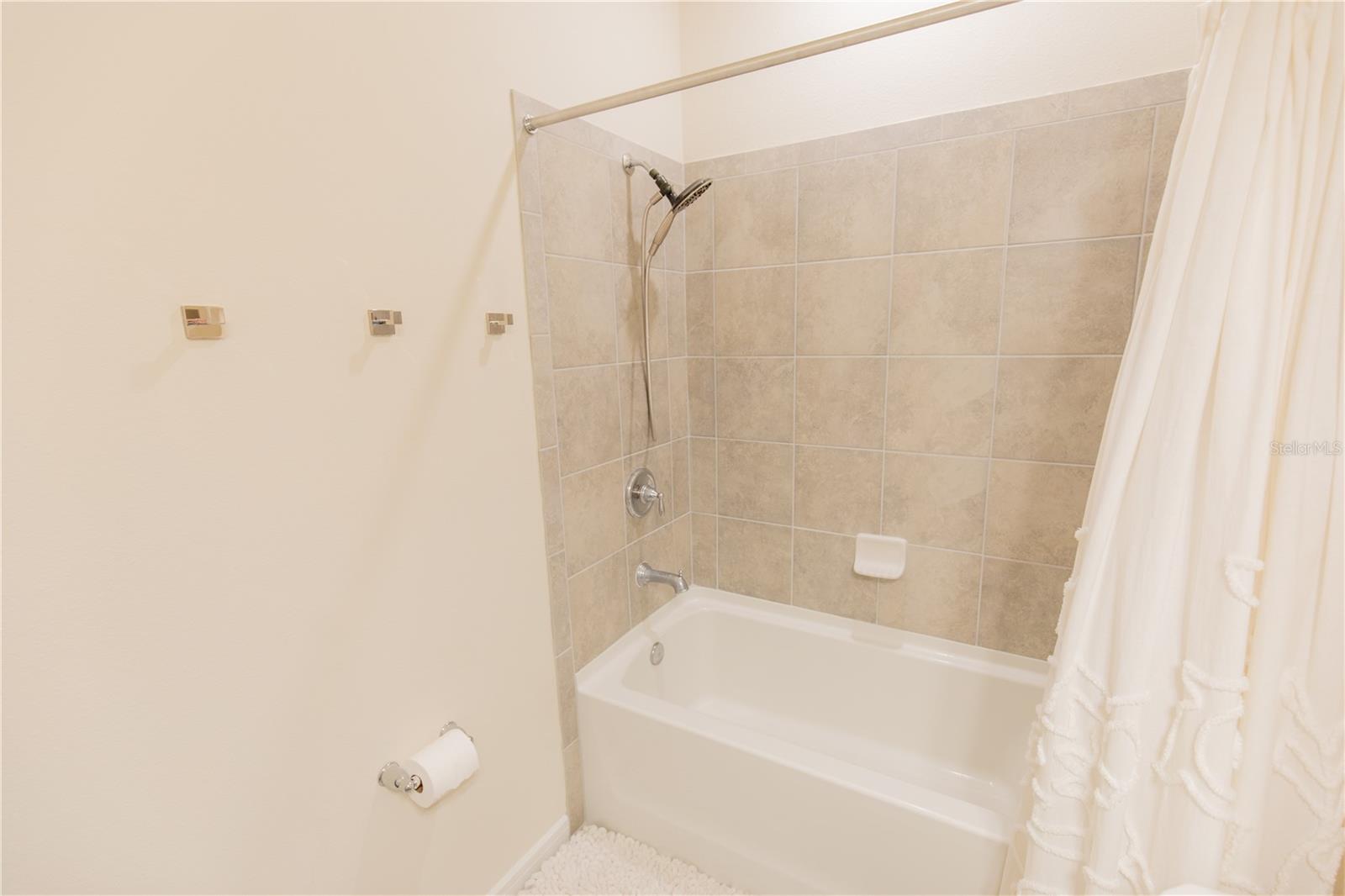 CANOPY TERRACE - Residential Lease