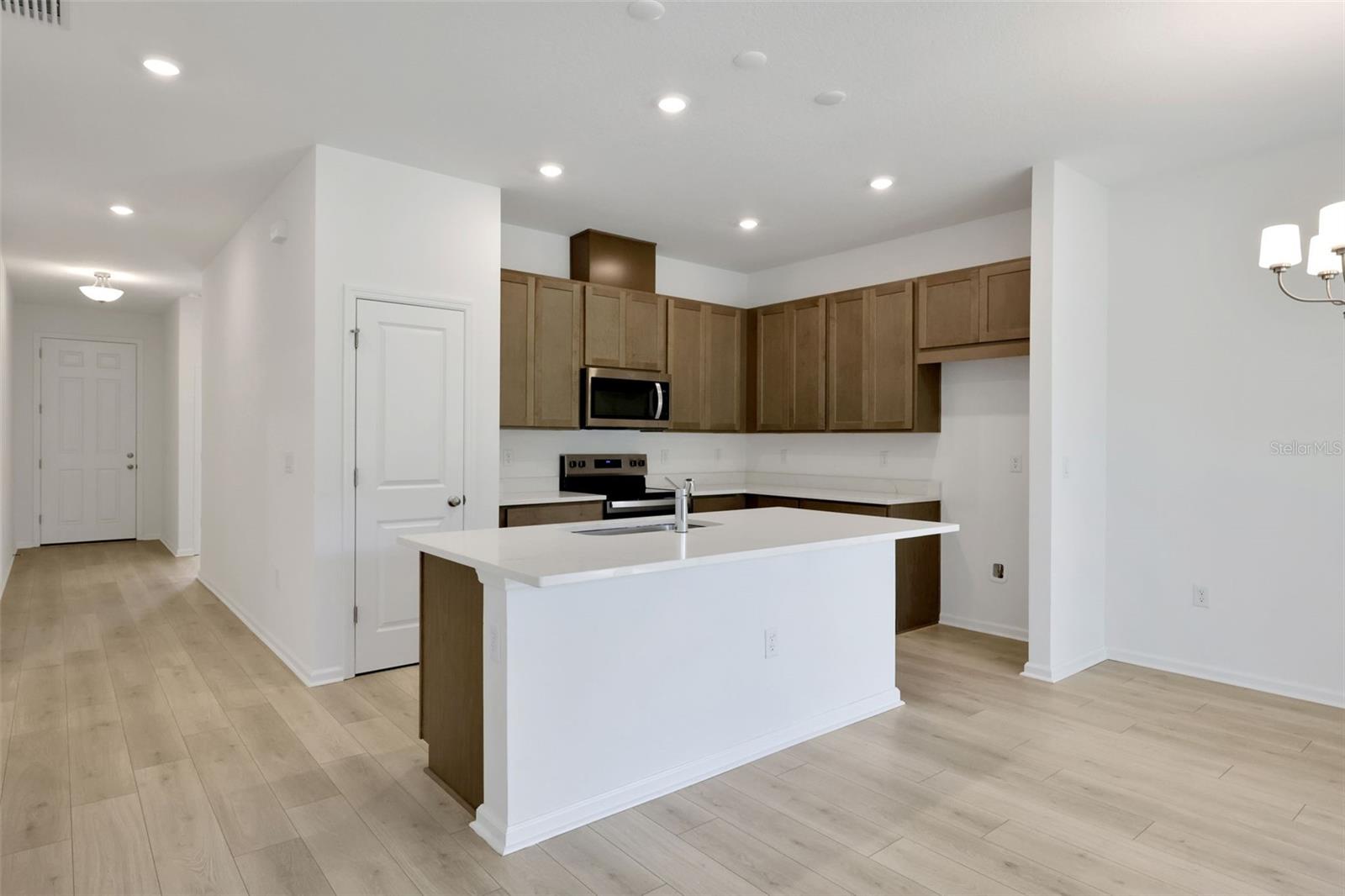 SEAPORT VILLAGE - Residential