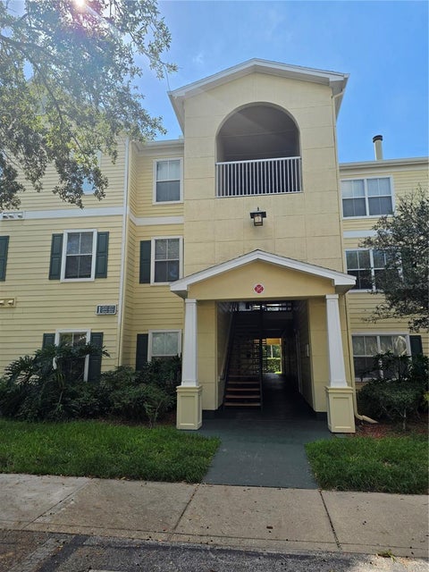Photo of 18563 Bridle Club Drive, Tampa, FL 33647 (MLS # TB8558837)