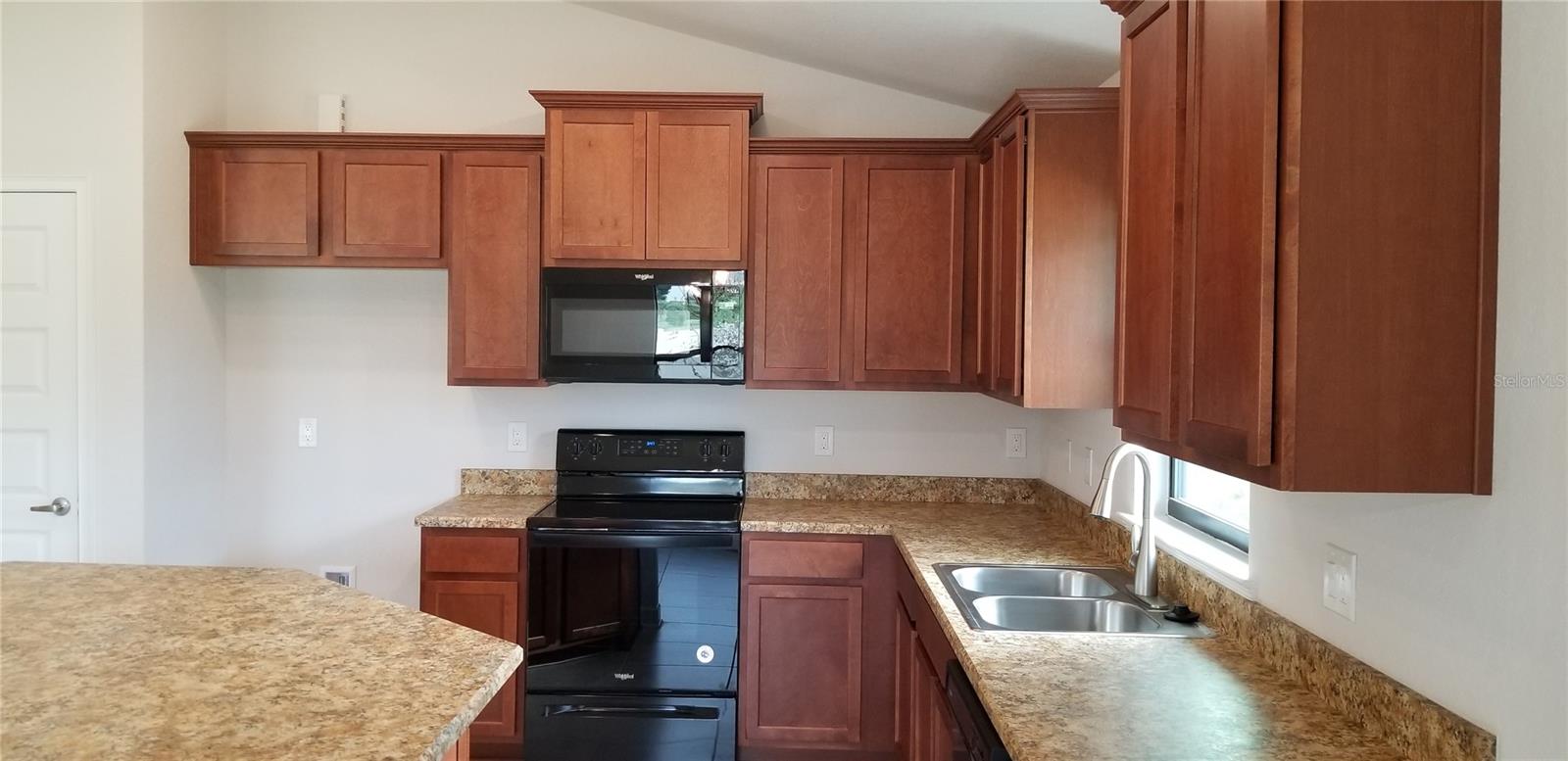 CITRUS LANDING - Residential