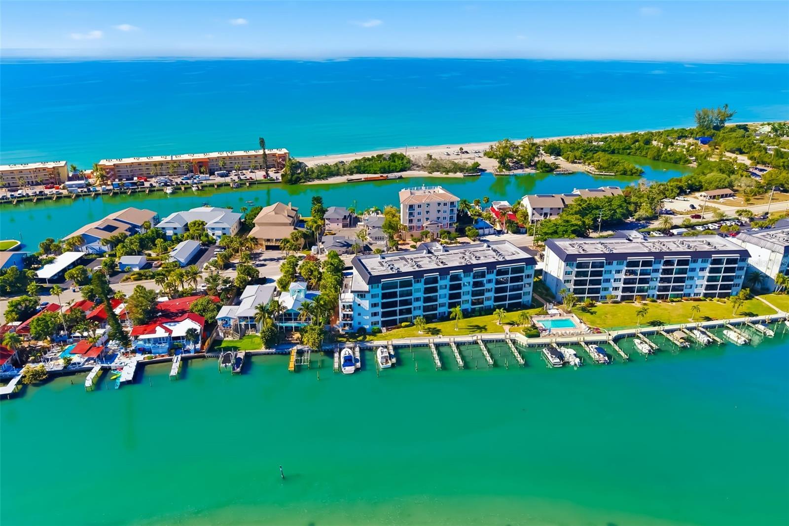 CORAL SHORES - Commercial Sale