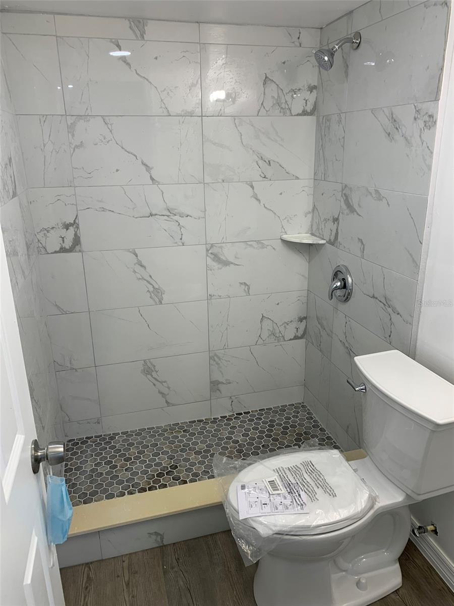 WASHINGTON TERRACE - Residential Lease