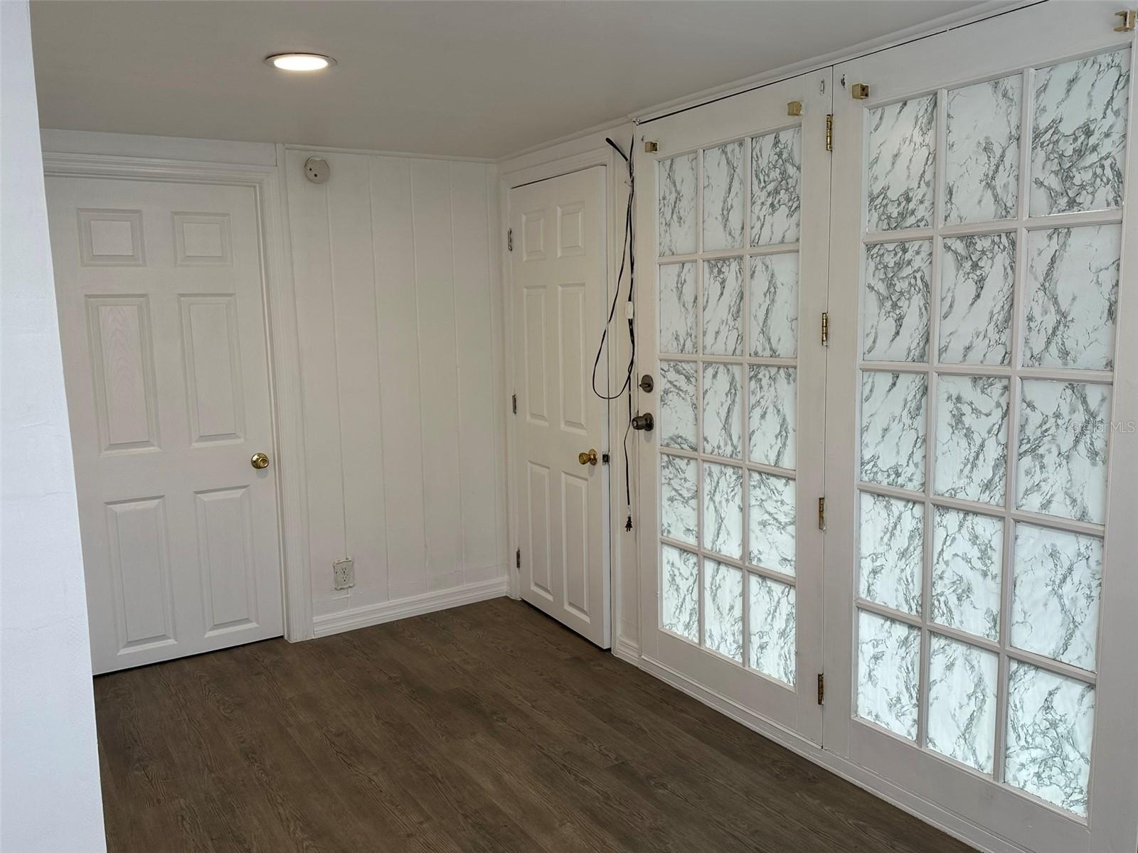 WASHINGTON TERRACE - Residential Lease