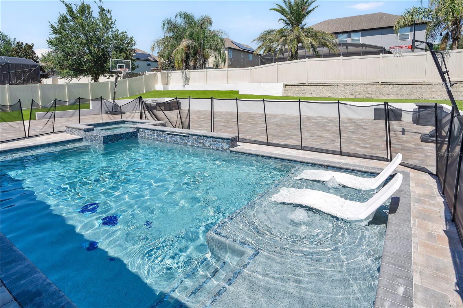 3200 PINENUT DRIVE