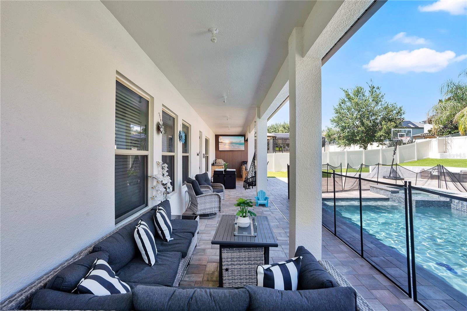 3200 PINENUT DRIVE