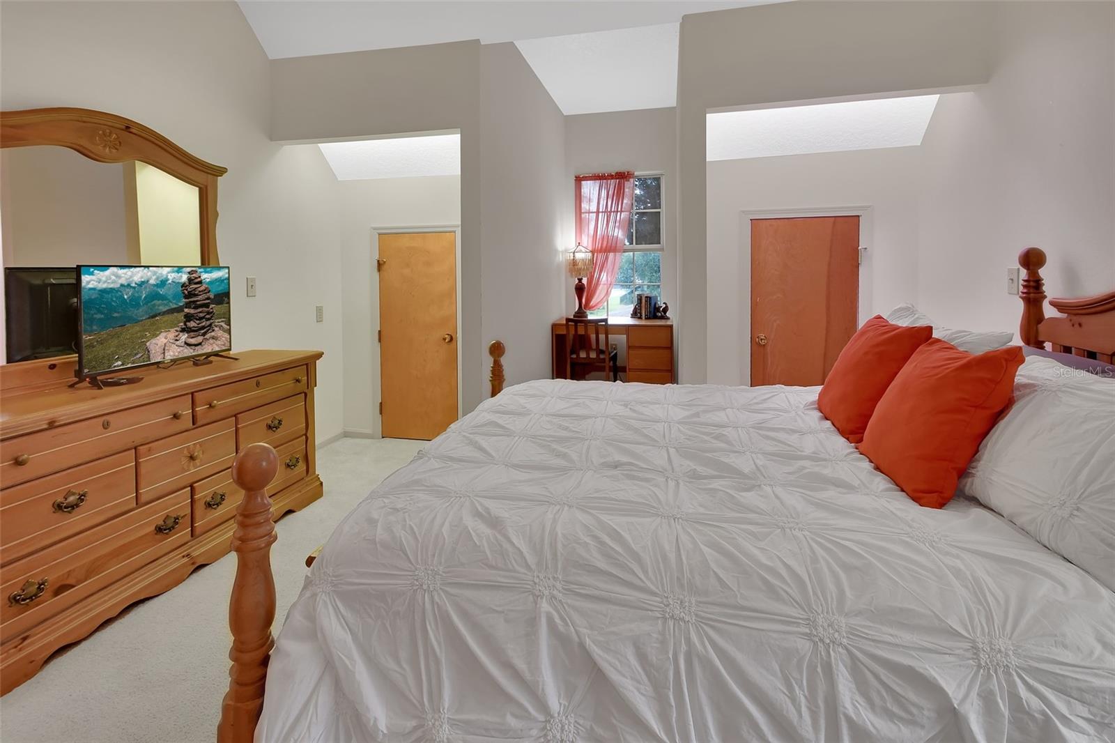 RIVER RDG - Residential