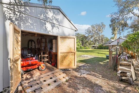 A home in DELAND