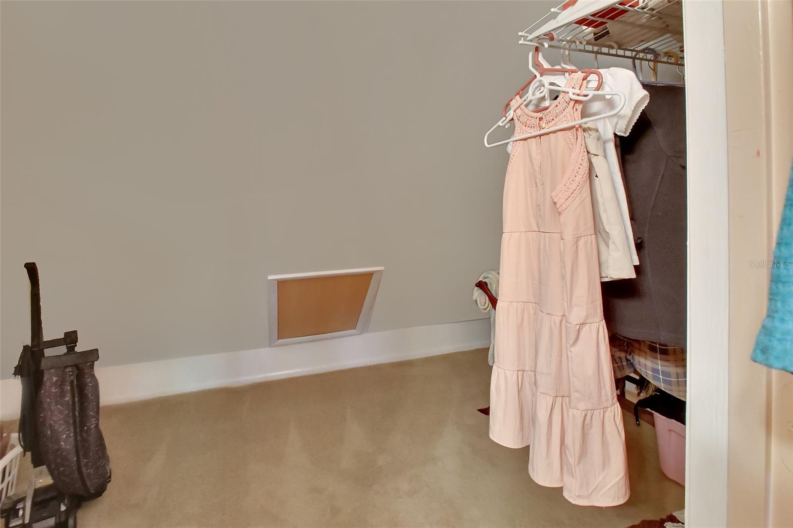 RIVER RDG - Residential