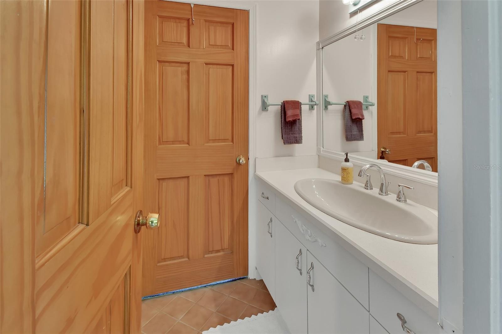 RIVER RDG - Residential