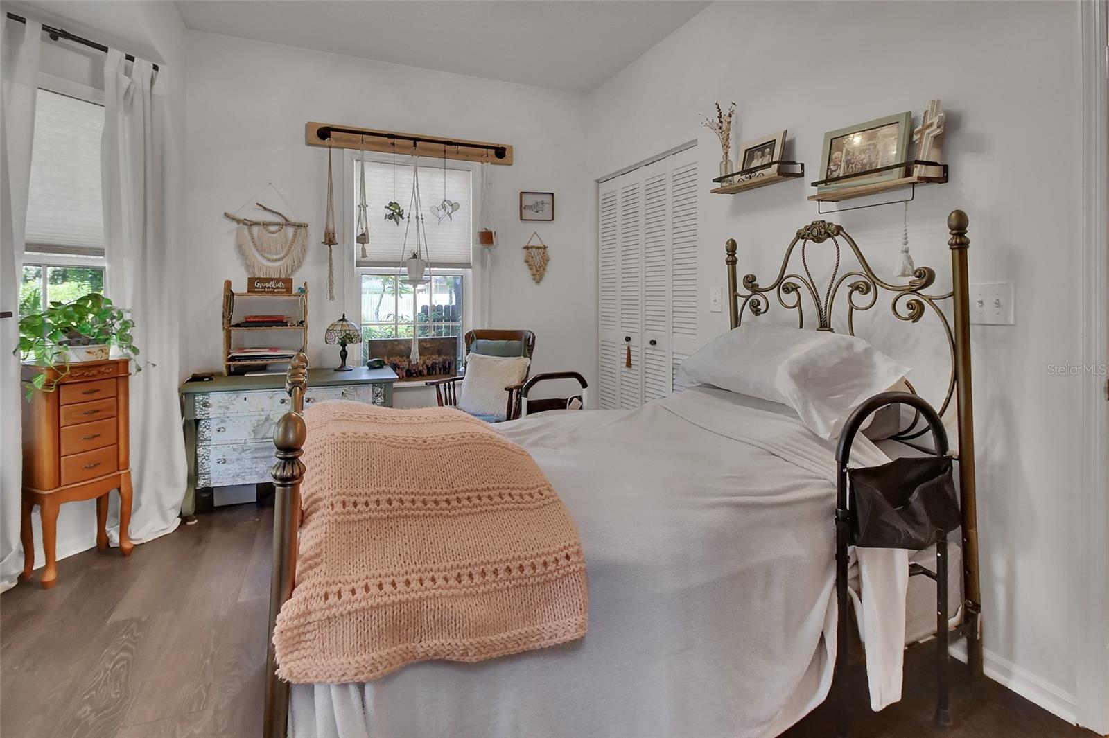 RIVER RDG - Residential