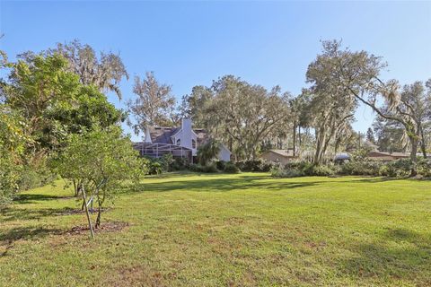 A home in DELAND