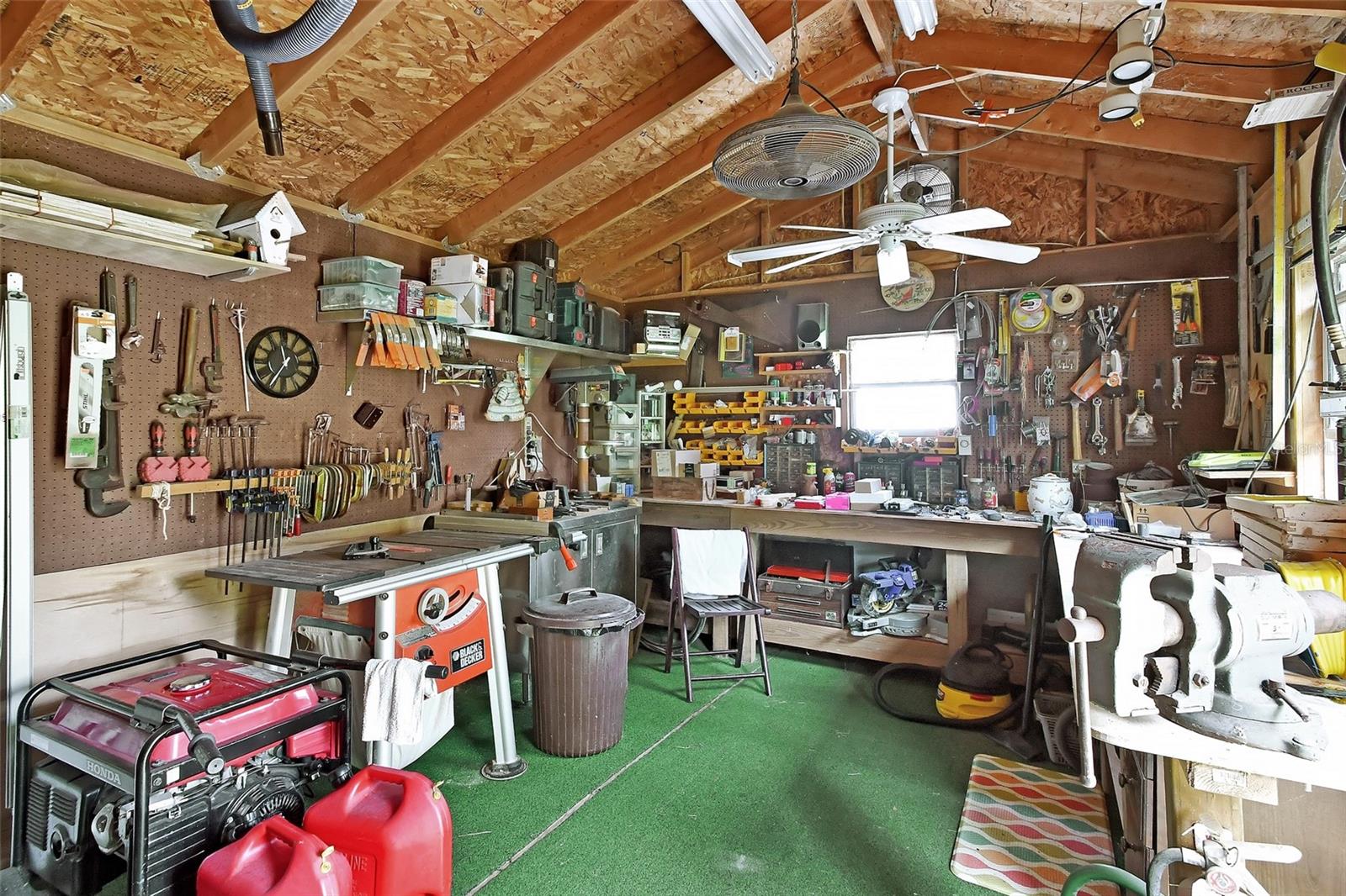 RIVER RDG - Residential