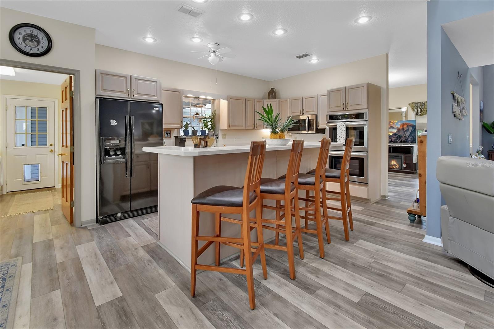 RIVER RDG - Residential