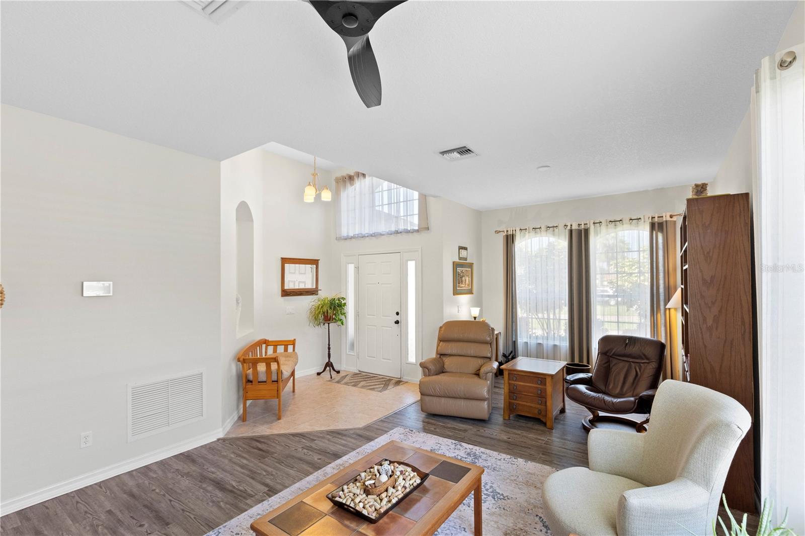 849 MEADOW GLADE DRIVE