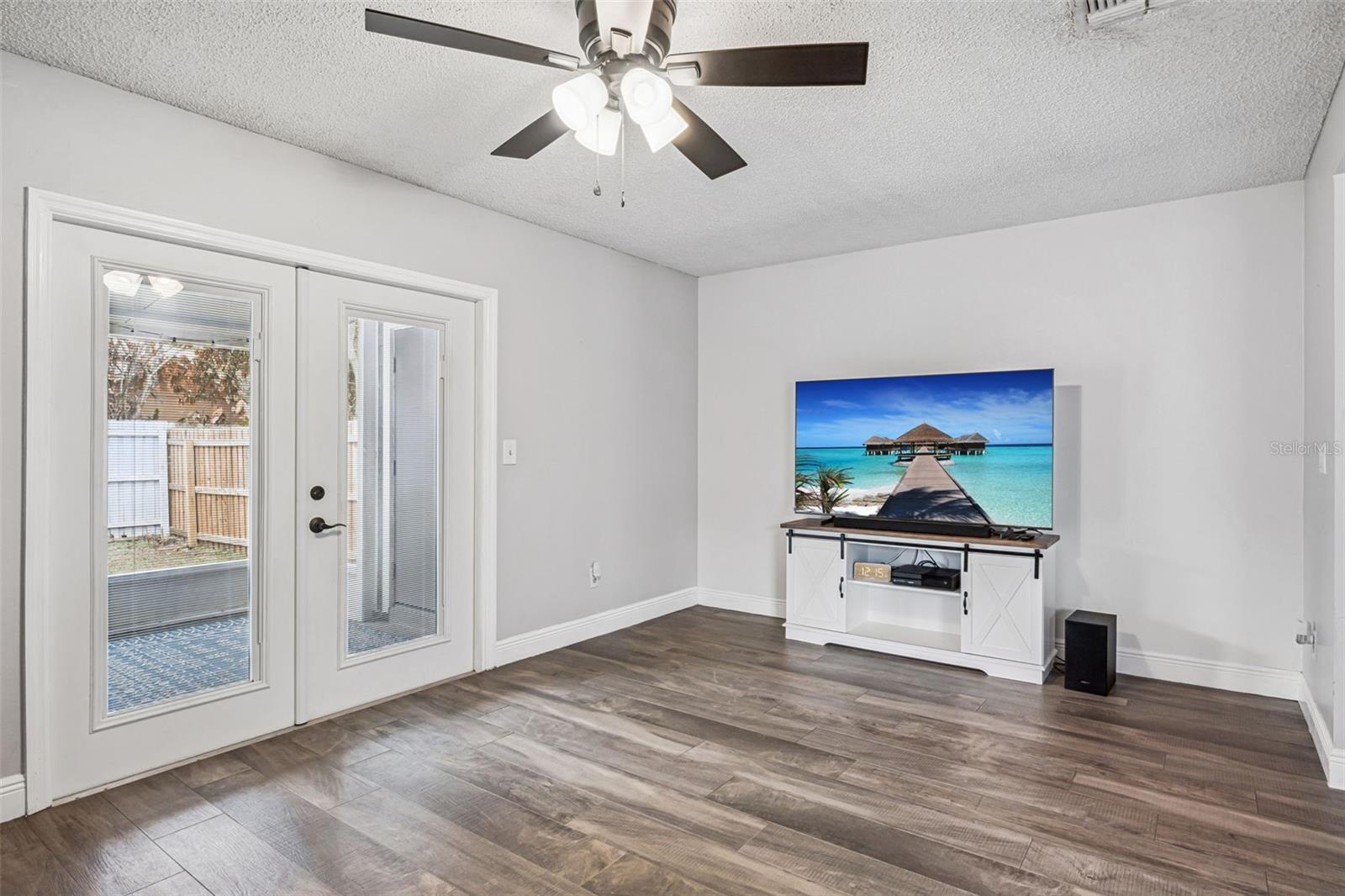 DEER RUN UNIT 19B - Residential