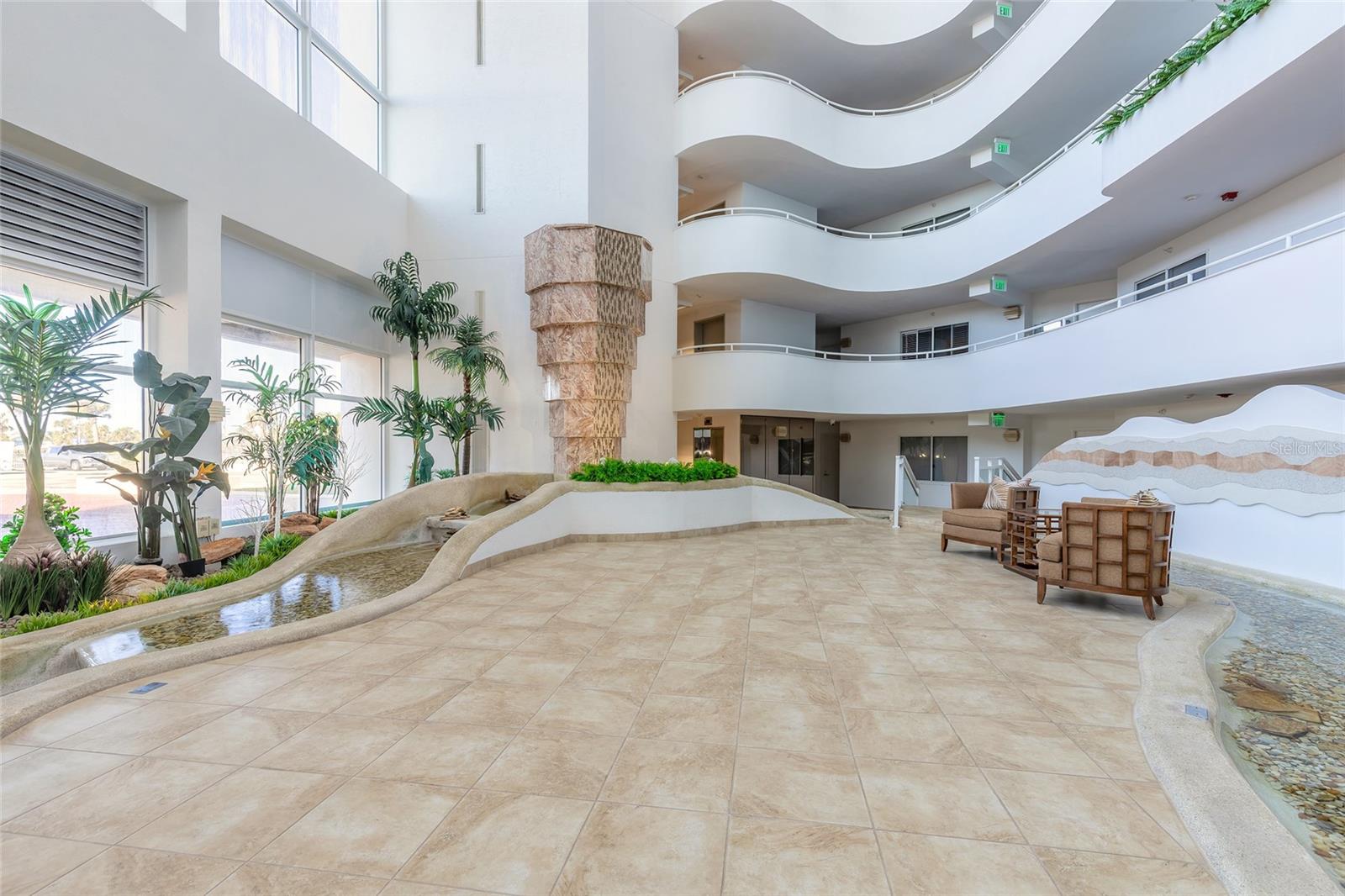 PENINSULA CONDO - Residential