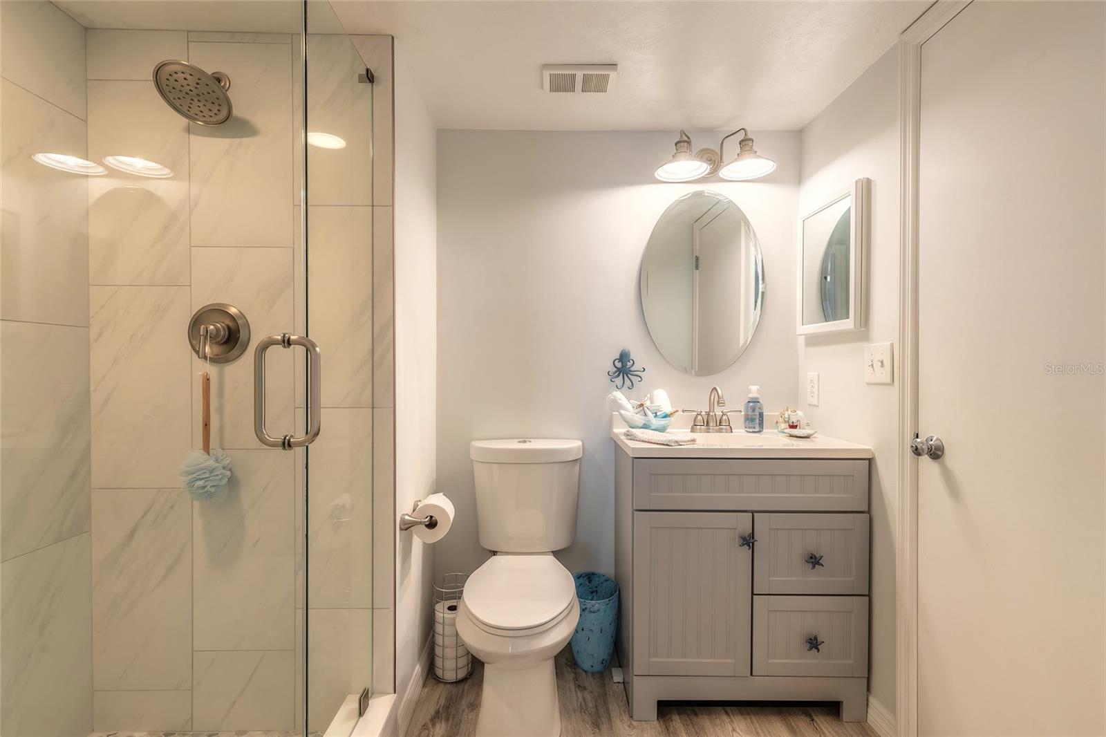 PENINSULA CONDO - Residential