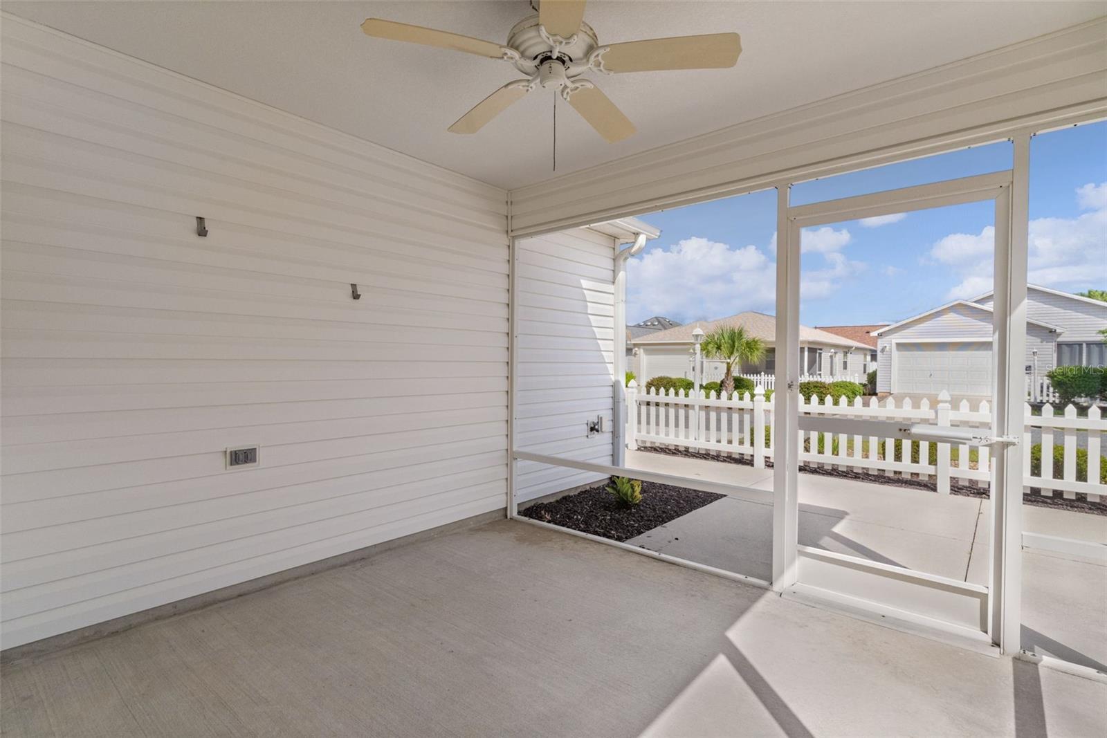 1838 ENDSLEY COURT