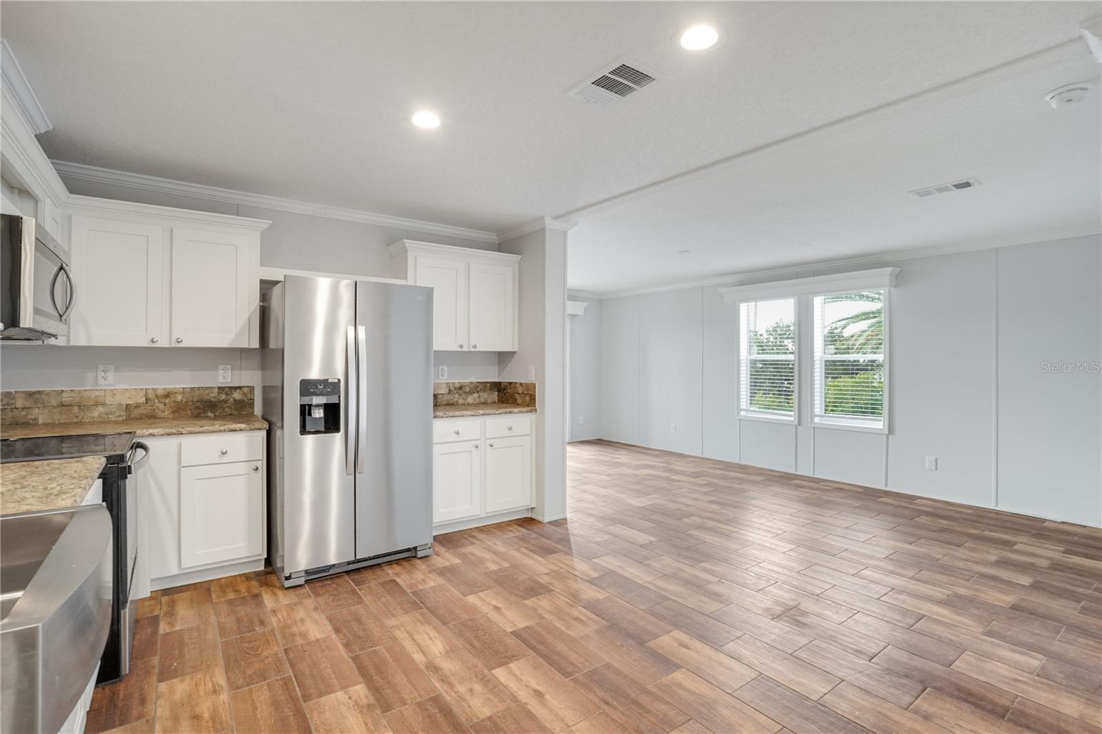 HARBOR COVE - Residential