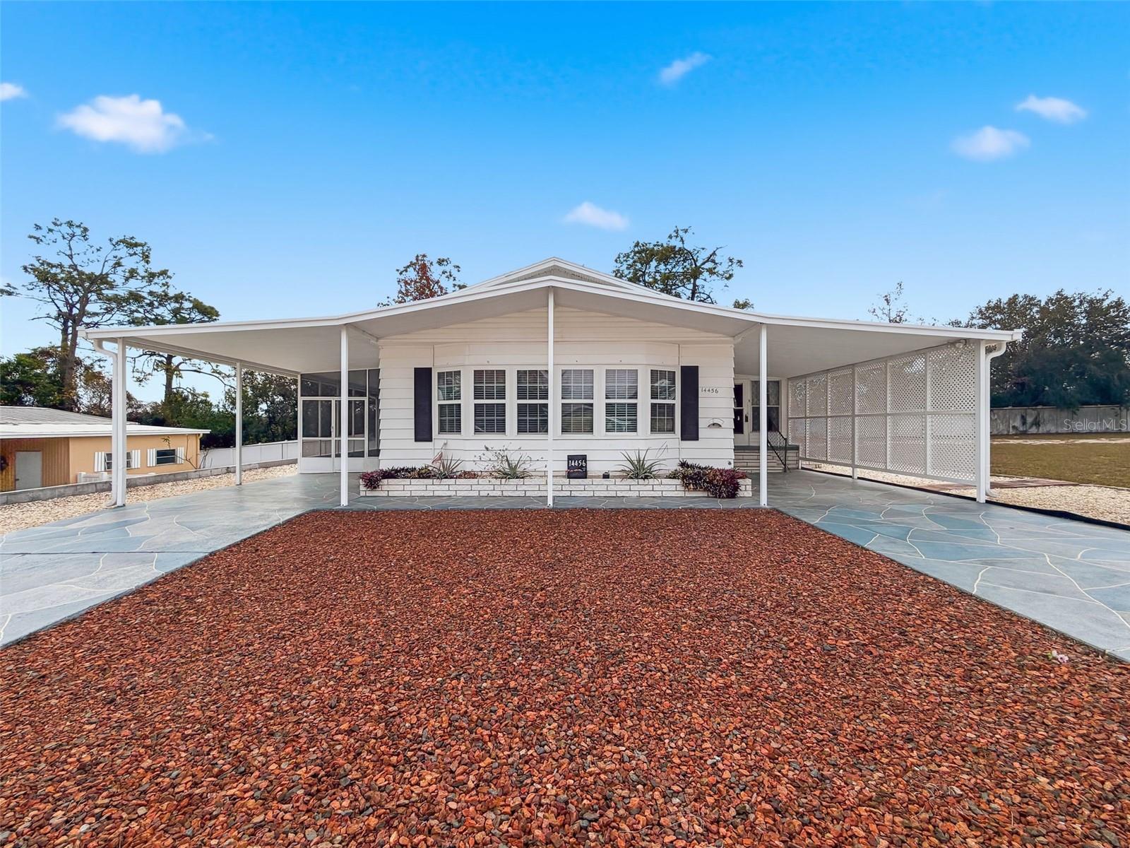 BROOKRIDGE COMM - Residential