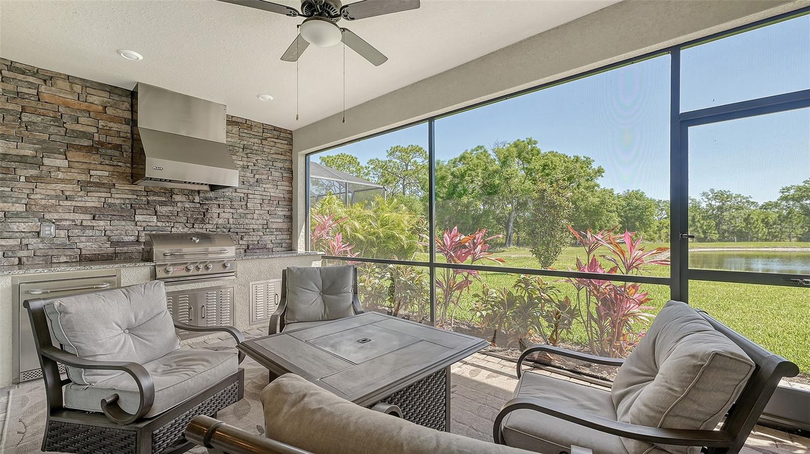 LAKEWOOD NATIONAL GOLF CLUB PH I - Residential Lease