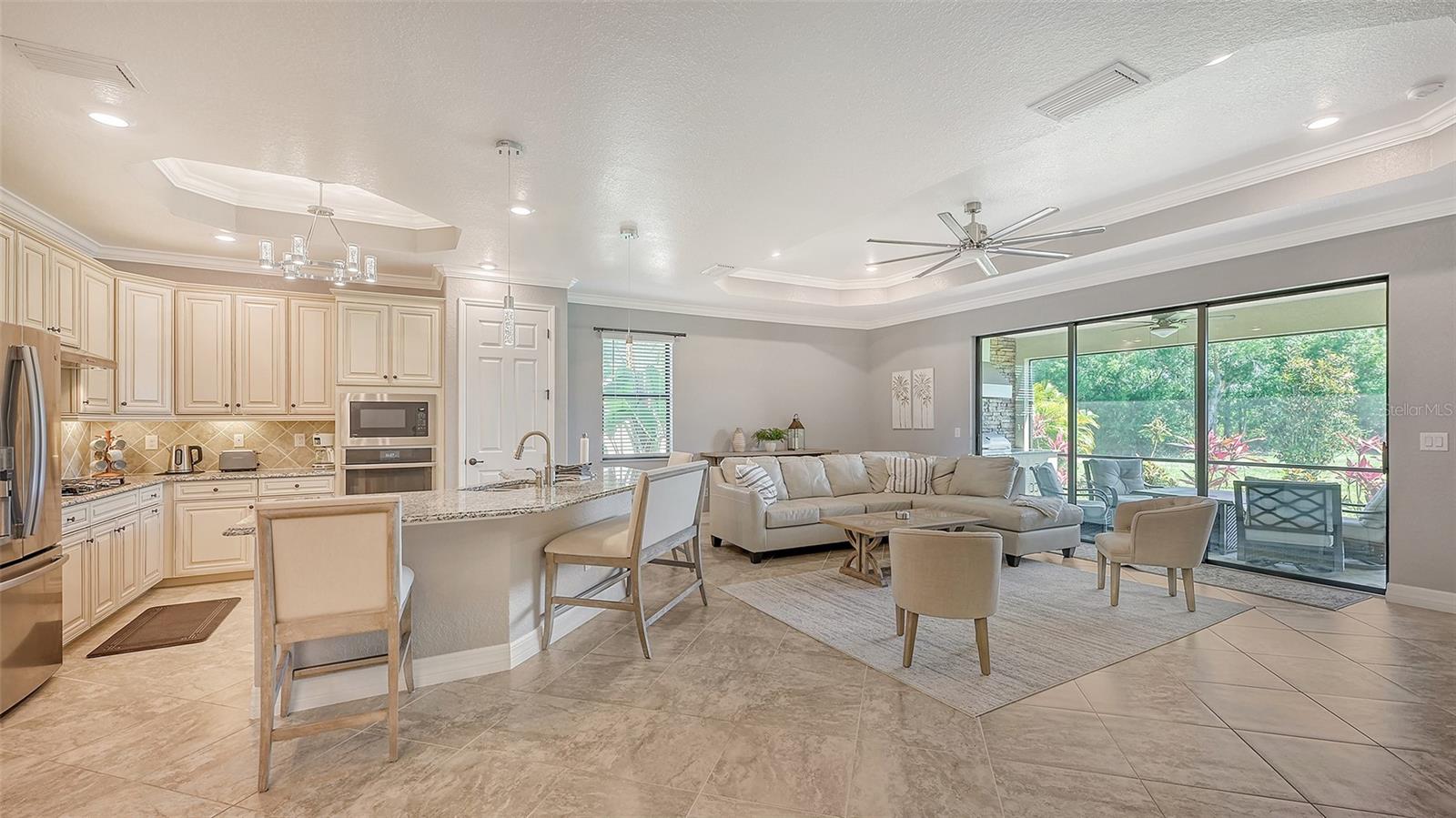 LAKEWOOD NATIONAL GOLF CLUB PH I - Residential Lease