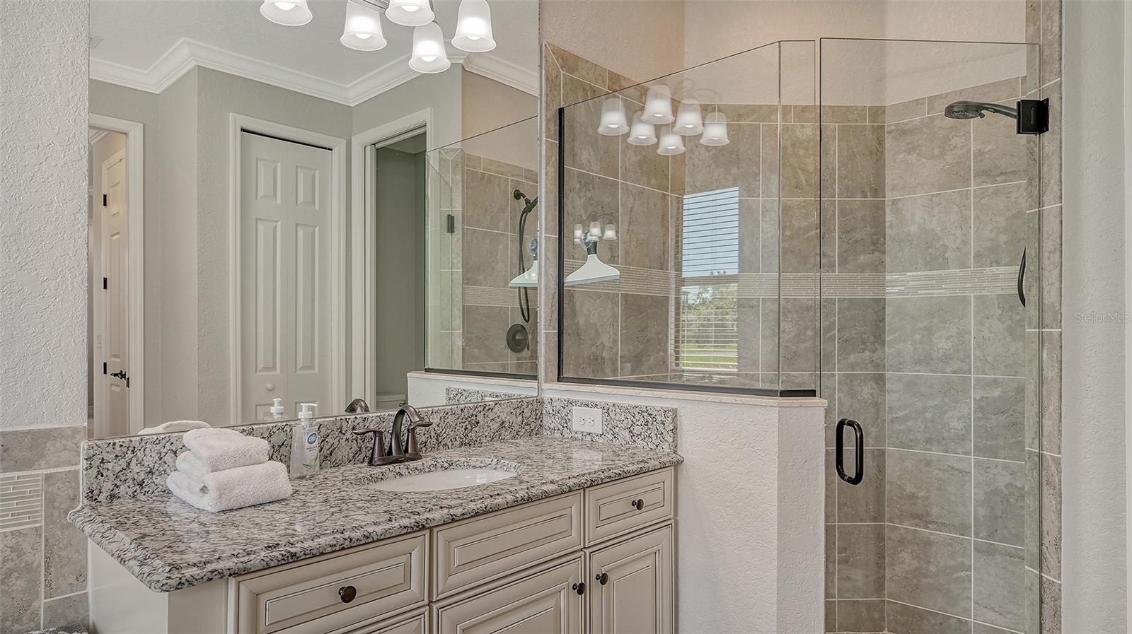 LAKEWOOD NATIONAL GOLF CLUB PH I - Residential Lease