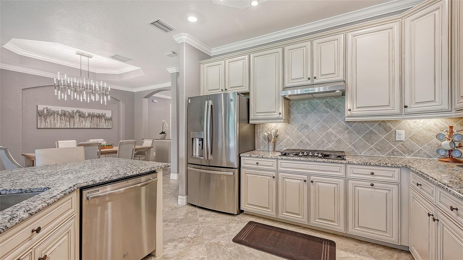 LAKEWOOD NATIONAL GOLF CLUB PH I - Residential Lease