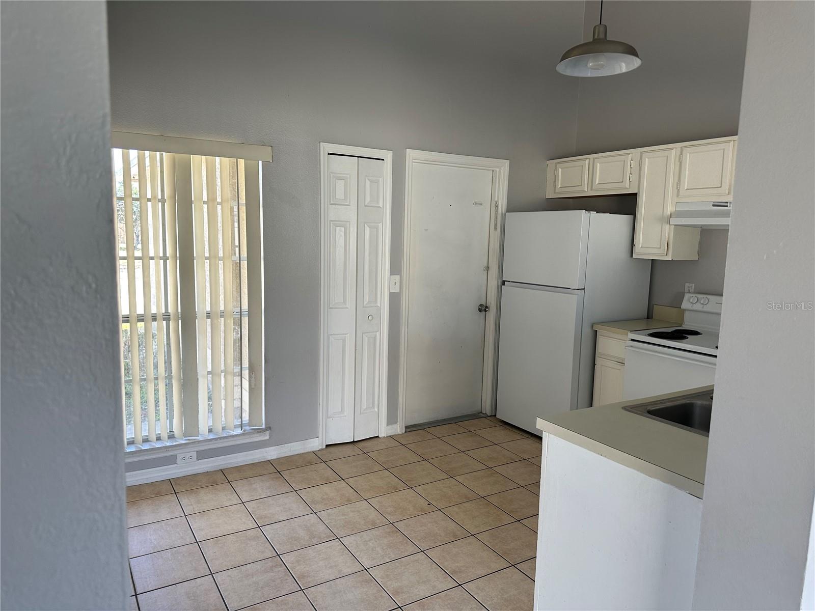 SOUTHCHASE UNIT 12 - Residential Lease