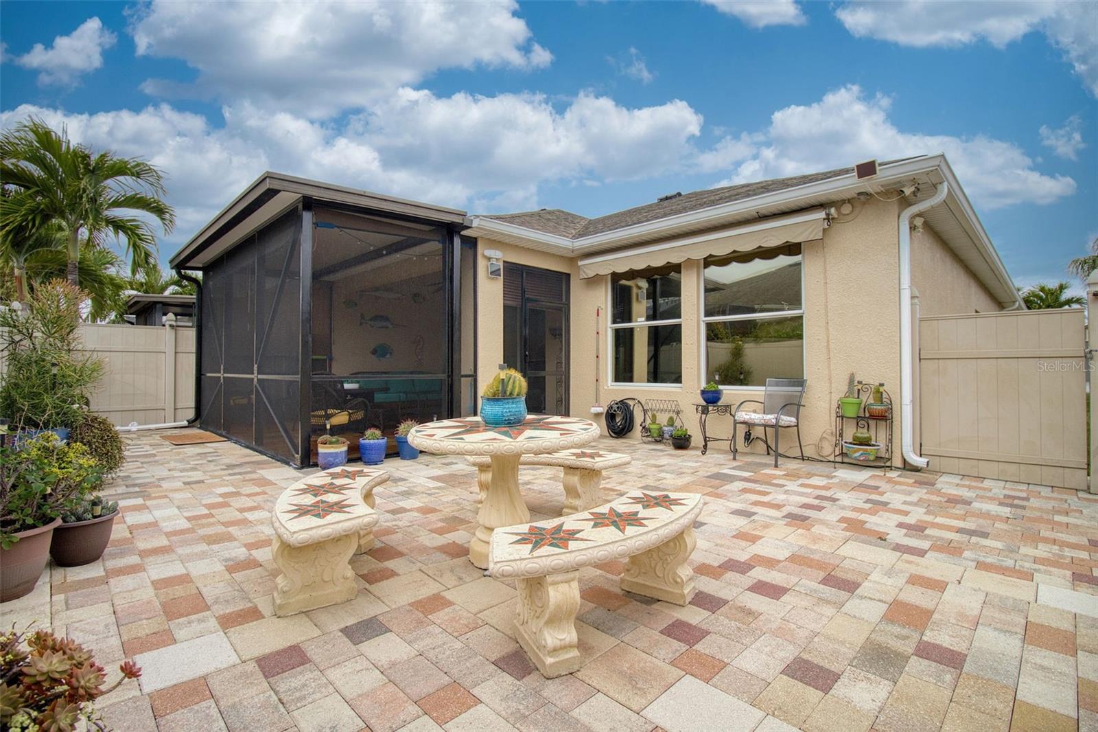 GULFWINDS - Residential