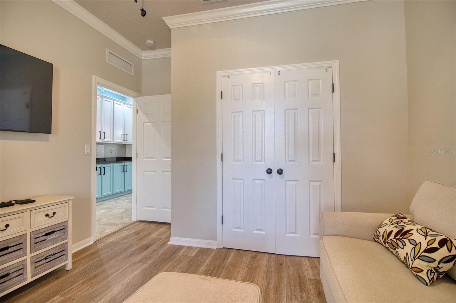 GULFWINDS - Residential