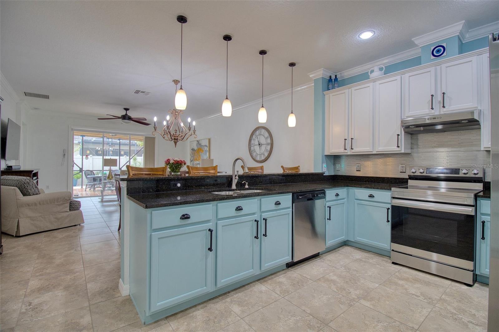 GULFWINDS - Residential