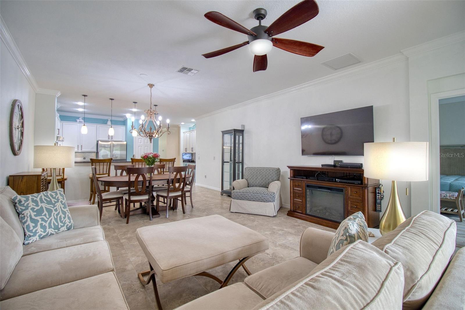 GULFWINDS - Residential