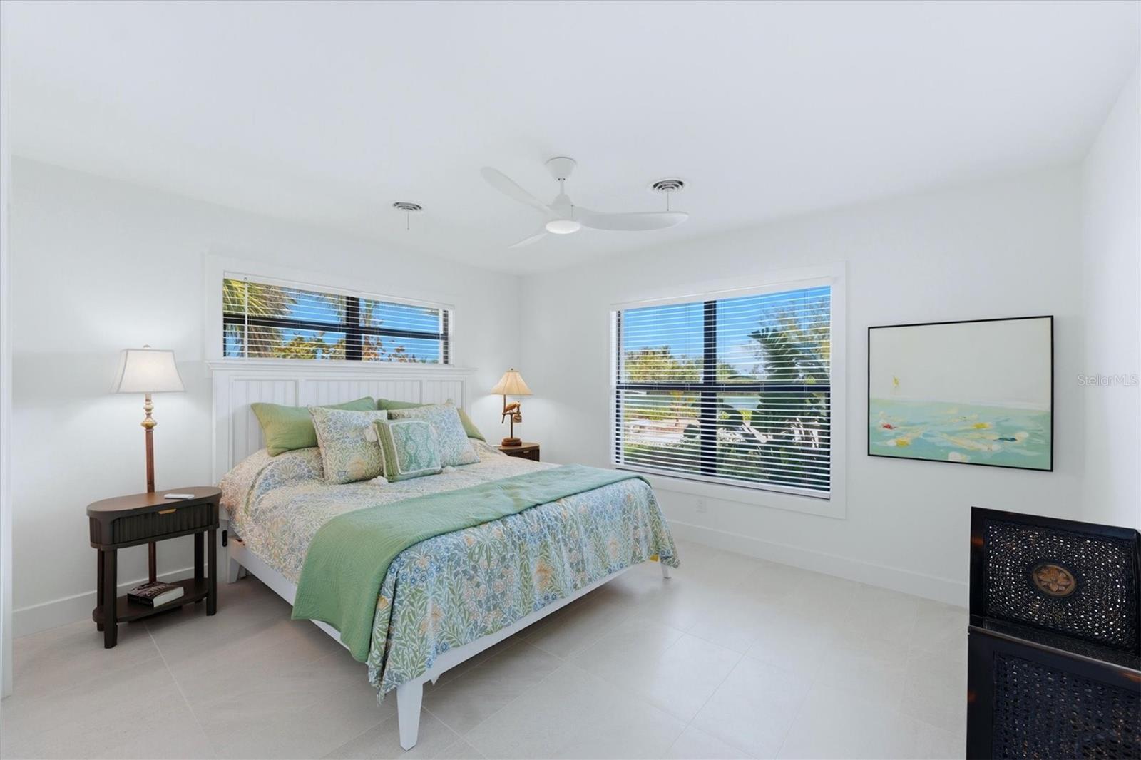 BAY PALMS ADD 8TH UN - Residential