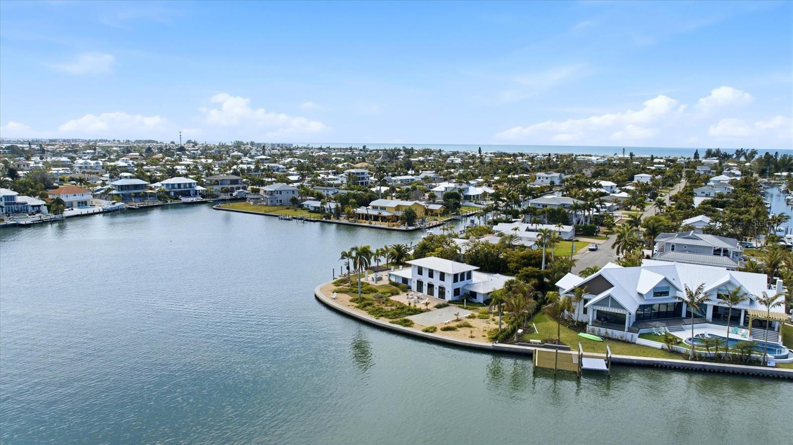 BAY PALMS ADD 8TH UN - Residential