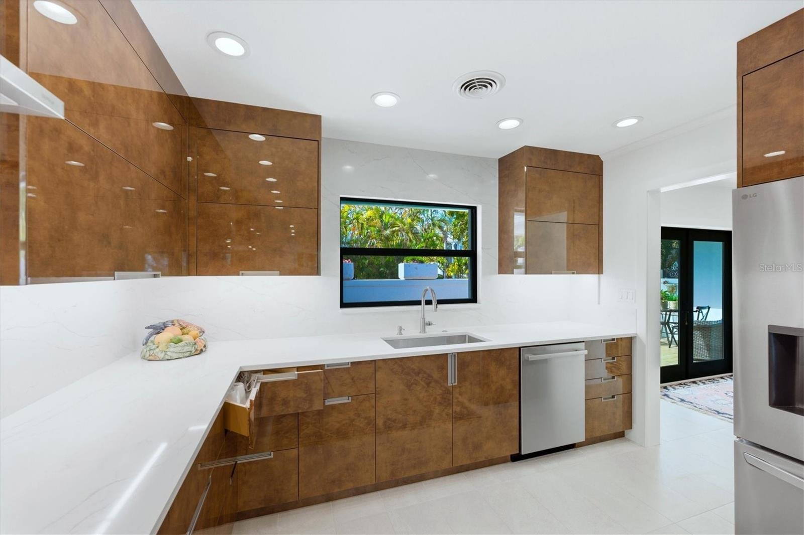 BAY PALMS ADD 8TH UN - Residential