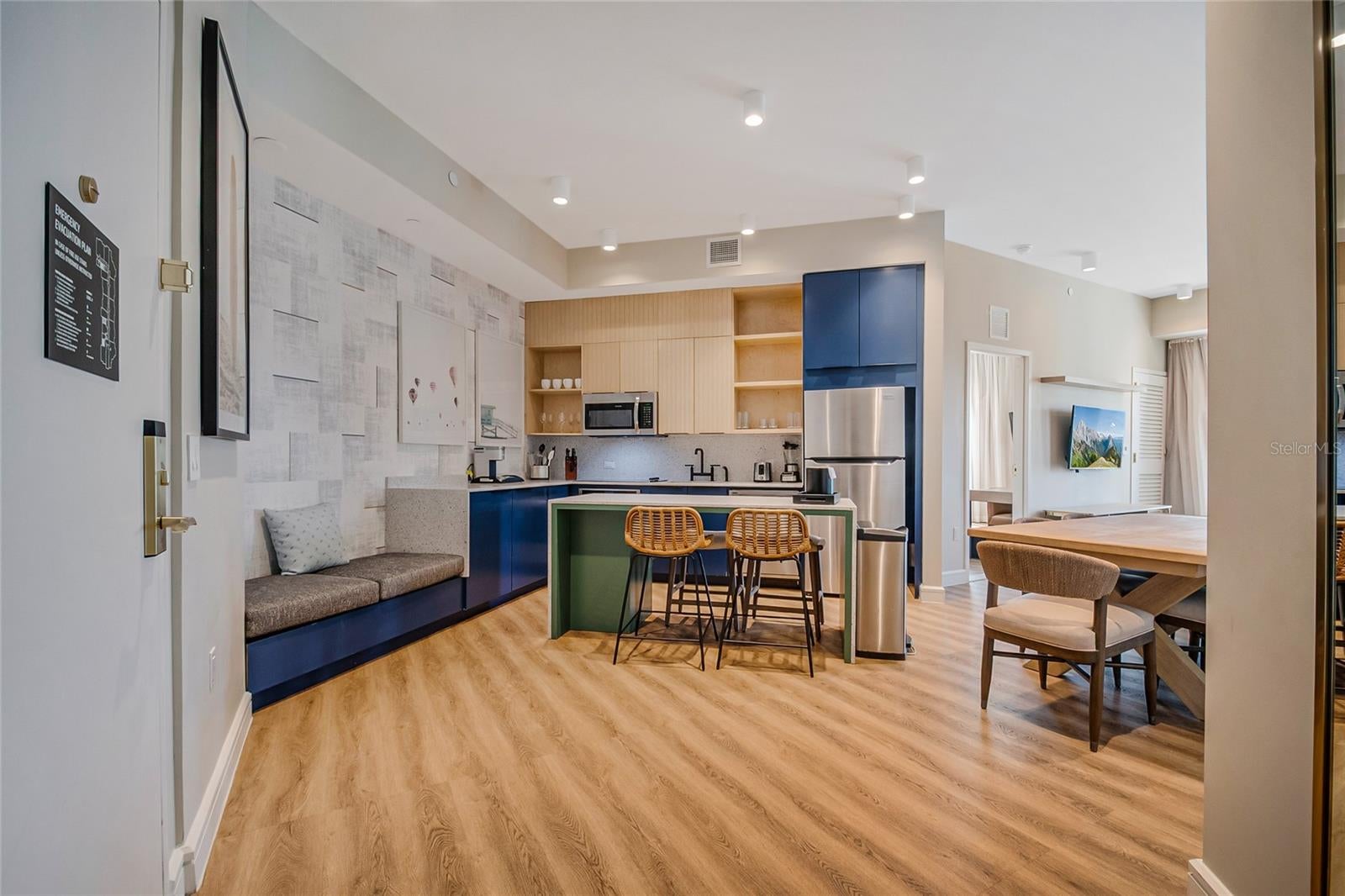 3151 SUNSET WALK DRIVE 414