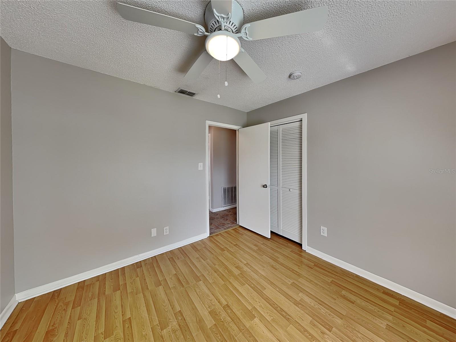 LAKEVIEW VILLAGE SEC J - Residential Lease