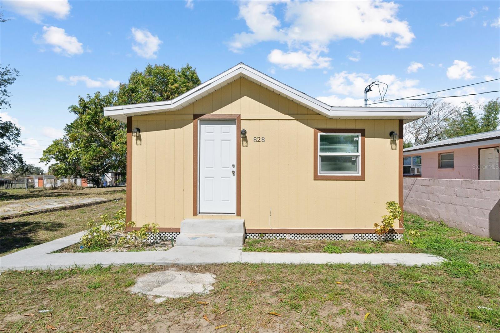 This 3-bedroom, 2-bathroom home offers a modern, open-concept layout that seamlessly blends the dining, living, and kitchen areas, creating a spacious and inviting atmosphere. Every detail of this home has been carefully updated, with a new roof, electrical system, HVAC, flooring, and a fully renovated kitchen, ensuring both style and functionality.
Located just a few minutes from Downtown Sebring, the property provides easy access to local shops, dining, and entertainment. Whether you're a homebuyer looking for a turnkey residence or an investor seeking an income property, this home is a versatile option with significant potential.
Schedule a showing today to experience the possibilities this home offers.