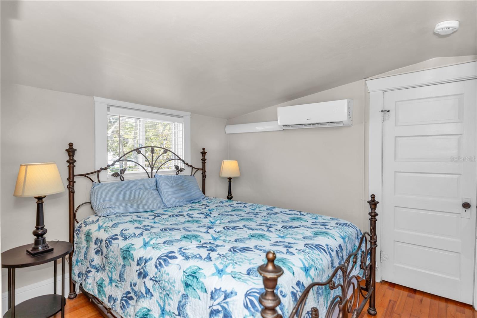 FLEMINGS PORT ORANGE - Residential