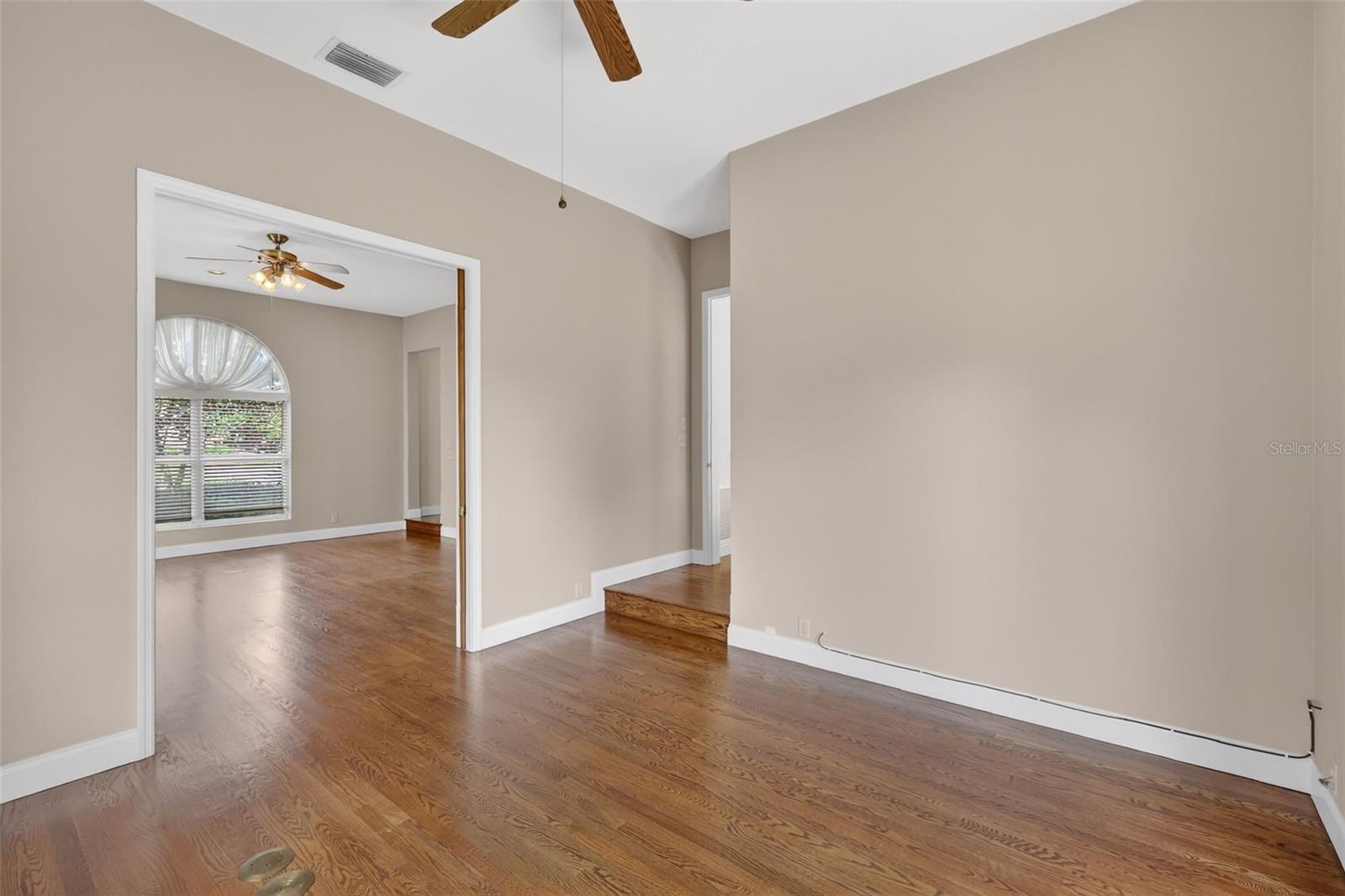 GREEN TREE - Residential