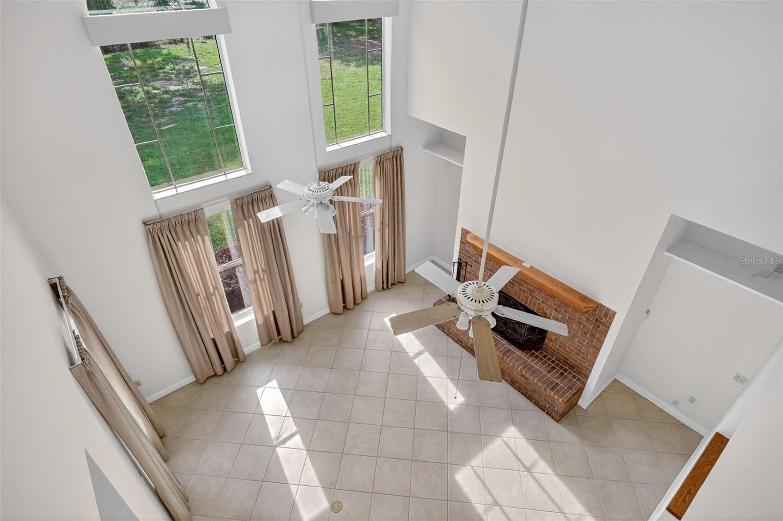 GREEN TREE - Residential