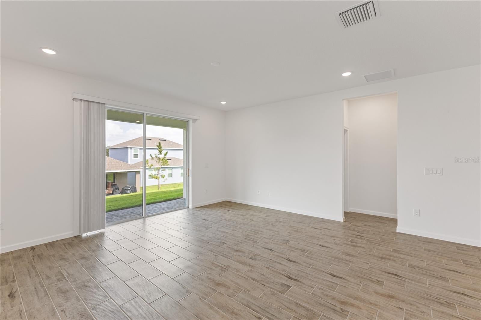 2244 SIRENA LANE