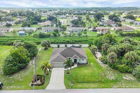 A home in NORTH PORT