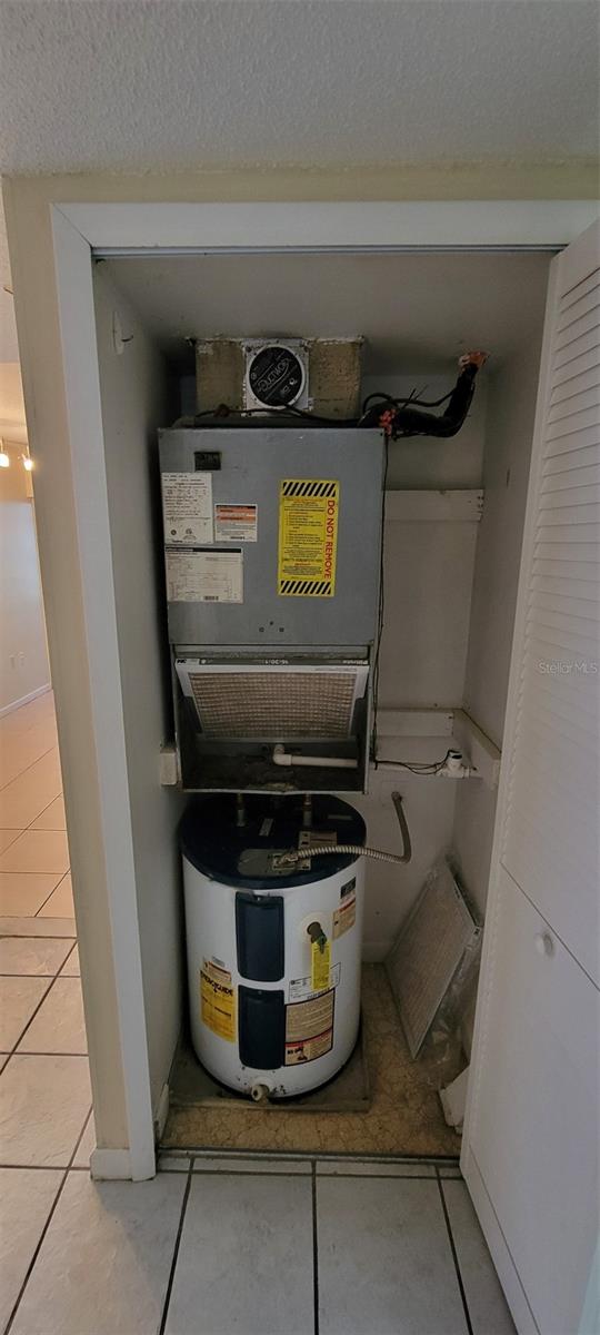 EDGEWATER CONDO APTS - Residential