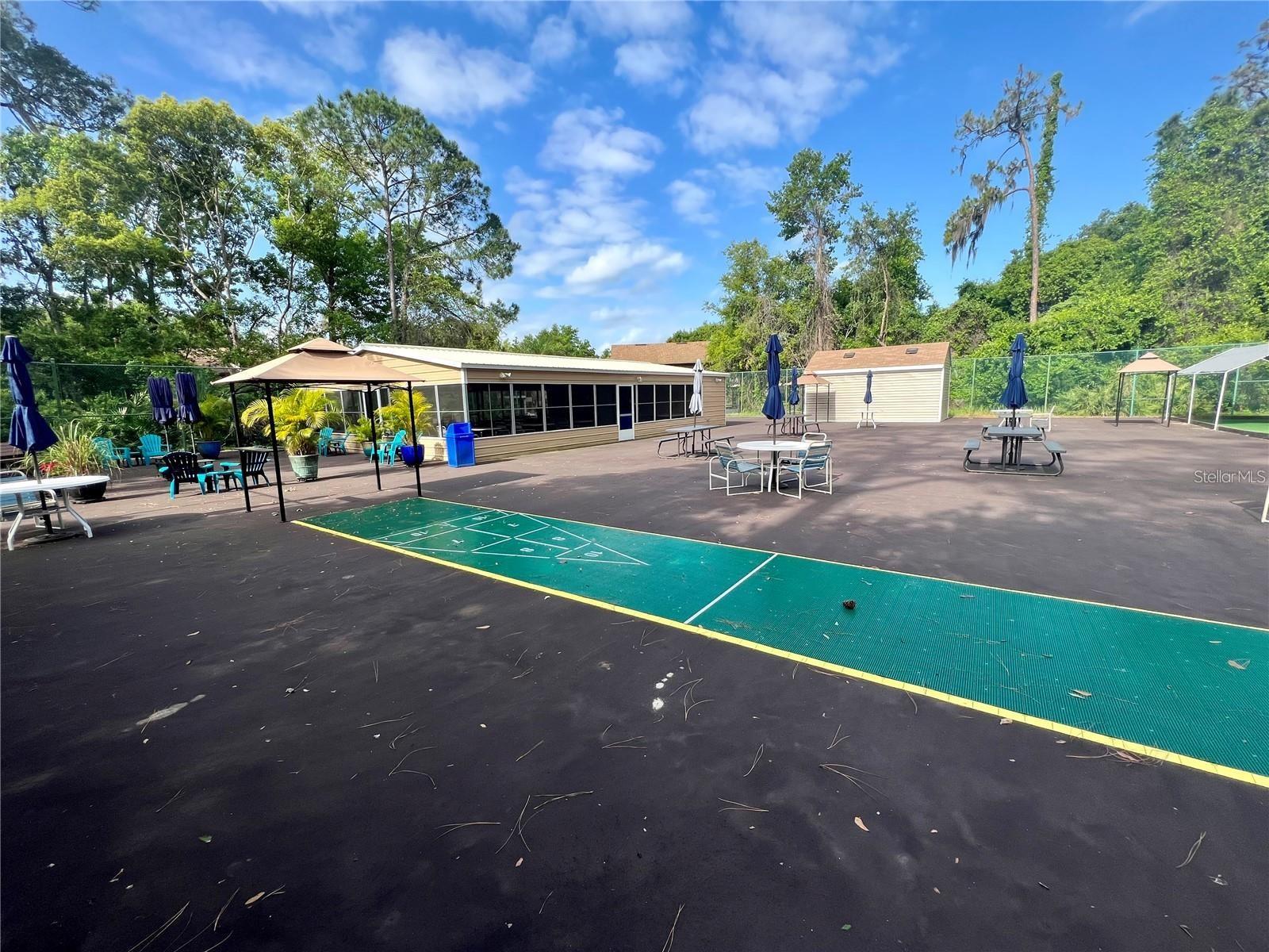 EDGEWATER CONDO APTS - Residential