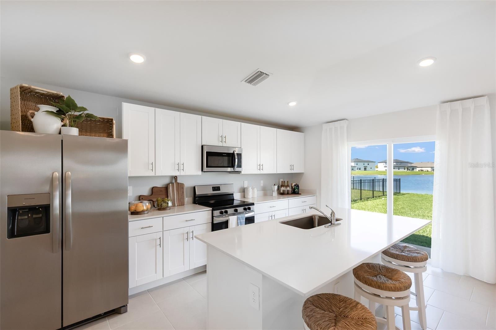 1570 - PORT CHARLOTTE SUB 24 - Residential